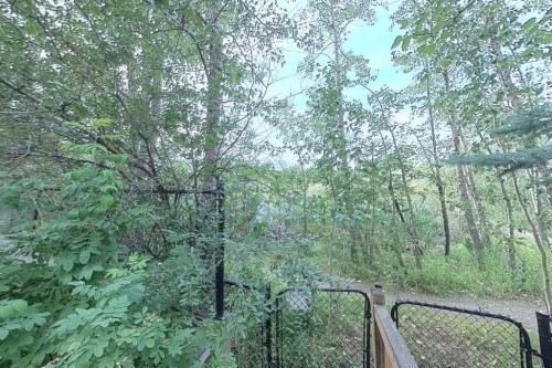 149 Rockborough Green Nw, Calgary, AB - Outdoor