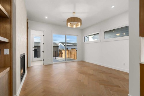 1807 32 Avenue Sw, Calgary, AB - Indoor