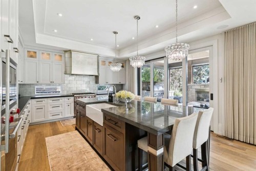 1623 49 Avenue Sw, Calgary, AB - Indoor