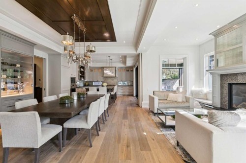 1623 49 Avenue Sw, Calgary, AB - Indoor With Fireplace