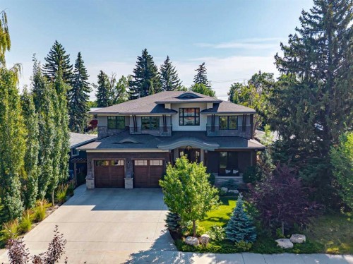 1623 49 Avenue Sw, Calgary, AB - Outdoor With Facade