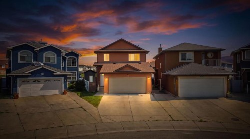 125 Tarawood Place Ne, Calgary, AB - Outdoor With Facade