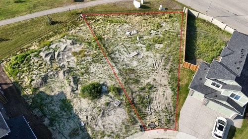 19 Lakes Estates Circle, Strathmore, AB 