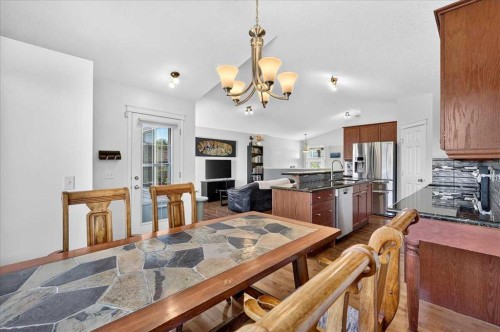 23 Copperfield Rise Se, Calgary, AB 