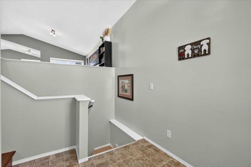23 Copperfield Rise Se, Calgary, AB 
