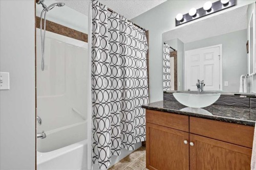 23 Copperfield Rise Se, Calgary, AB 