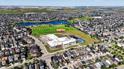 23 Copperfield Rise Se, Calgary, AB 