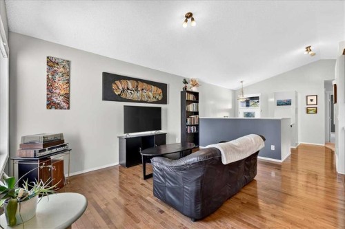 23 Copperfield Rise Se, Calgary, AB 
