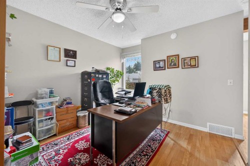 36 Templegreen Bay Ne, Calgary, AB - Indoor Photo Showing Office