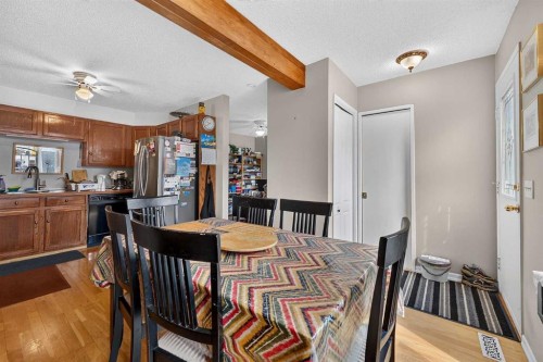 36 Templegreen Bay Ne, Calgary, AB - Indoor Photo Showing Other Room