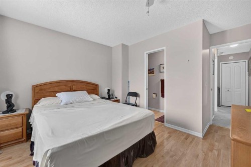 36 Templegreen Bay Ne, Calgary, AB - Indoor Photo Showing Bedroom
