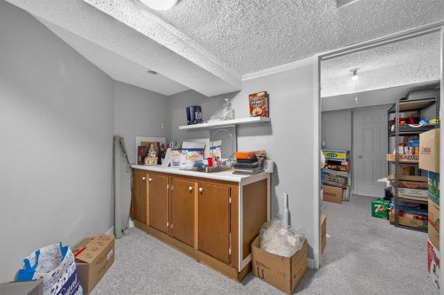 36 Templegreen Bay Ne, Calgary, AB - Indoor Photo Showing Other Room
