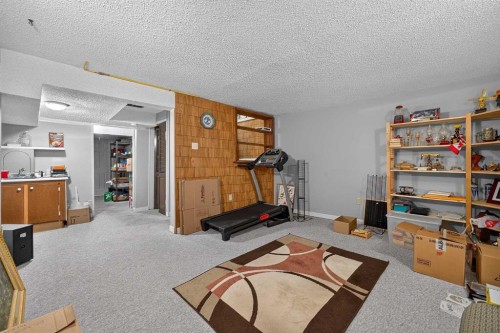 36 Templegreen Bay Ne, Calgary, AB - Indoor Photo Showing Gym Room