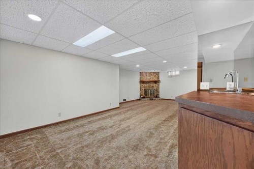 5048 Vanstone Crescent Nw, Calgary, AB - Indoor