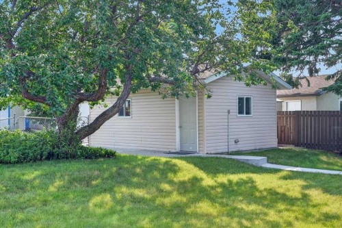 5048 Vanstone Crescent Nw, Calgary, AB - Outdoor