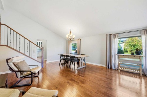 2445 Cherokee Drive Nw, Calgary, AB 