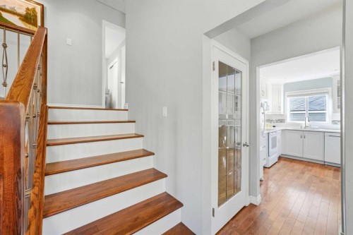2445 Cherokee Drive Nw, Calgary, AB 
