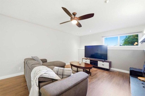 2445 Cherokee Drive Nw, Calgary, AB 