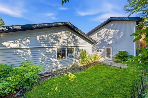 2445 Cherokee Drive Nw, Calgary, AB 