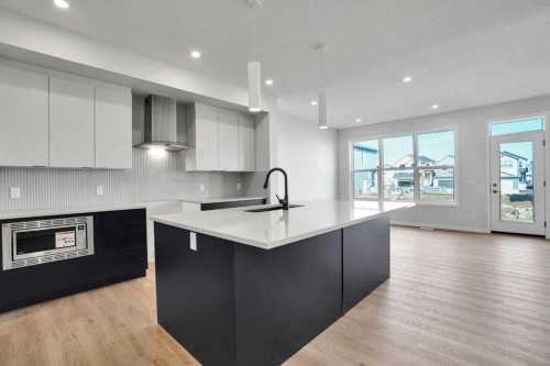 68 Sugarsnap Green Se, Calgary, AB - Indoor Photo Showing Kitchen With Upgraded Kitchen