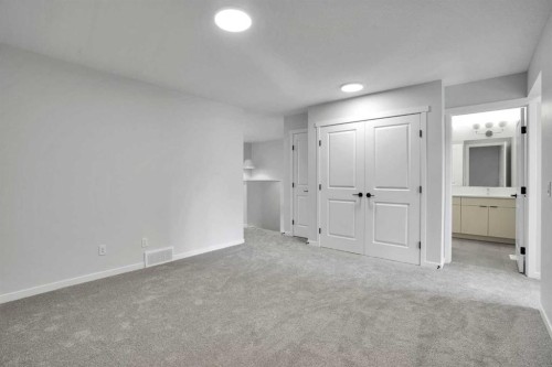 68 Sugarsnap Green Se, Calgary, AB - Indoor Photo Showing Other Room
