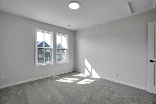 68 Sugarsnap Green Se, Calgary, AB - Indoor Photo Showing Other Room