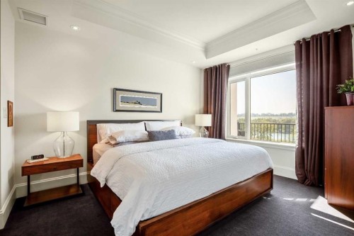401-131 Quarry Way Se, Calgary, AB - Indoor Photo Showing Bedroom