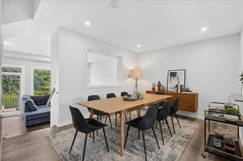 246 Cranbrook Square Se, Calgary, AB - Indoor Photo Showing Dining Room