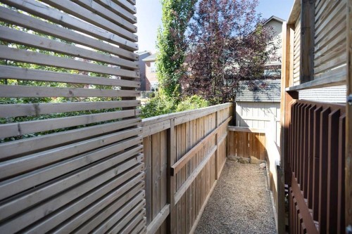 21 Evansfield Way Nw, Calgary, AB - Outdoor