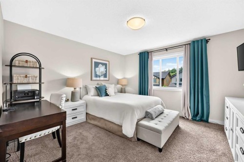 189 Chaparral Valley Drive Se, Calgary, AB - Indoor Photo Showing Bedroom