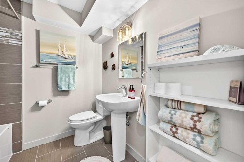 189 Chaparral Valley Drive Se, Calgary, AB - Indoor Photo Showing Bathroom