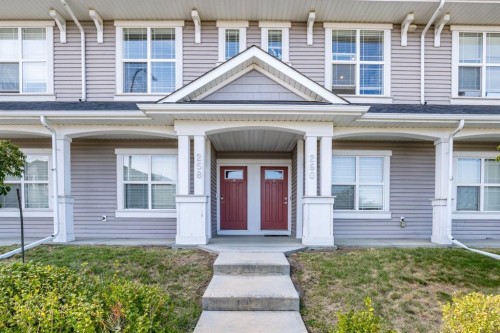 258 Copperleaf Way Se, Calgary, AB - Outdoor With Facade