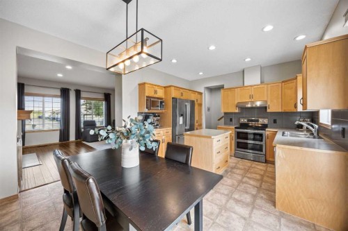 4446 Elgin Avenue Se, Calgary, AB - Indoor