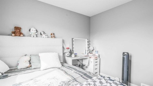 435 Savanna Boulevard Ne, Calgary, AB - Indoor Photo Showing Bedroom