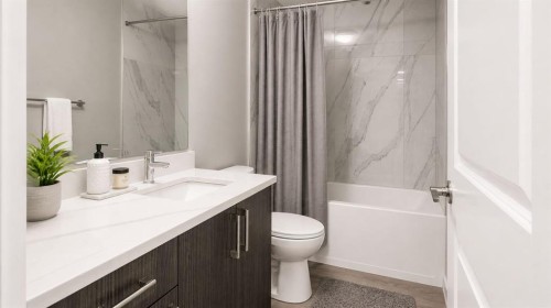 435 Savanna Boulevard Ne, Calgary, AB - Indoor Photo Showing Bathroom