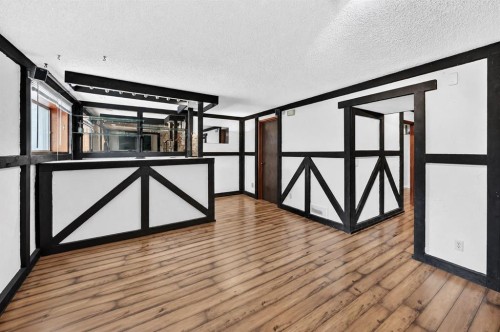 91 Castleridge Crescent Ne, Calgary, AB -  Photo Showing Other Room