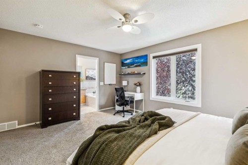 190 Mt Robson Close Se, Calgary, AB - Indoor Photo Showing Bedroom