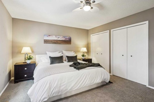 190 Mt Robson Close Se, Calgary, AB - Indoor Photo Showing Bedroom