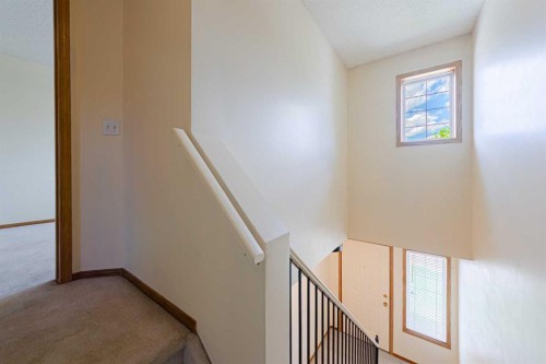 88 Country Hills Villas Nw, Calgary, AB - Indoor Photo Showing Other Room
