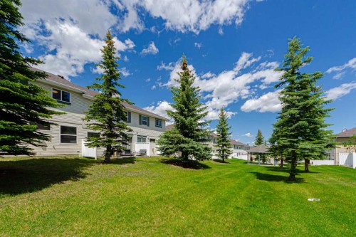 88 Country Hills Villas Nw, Calgary, AB - Outdoor