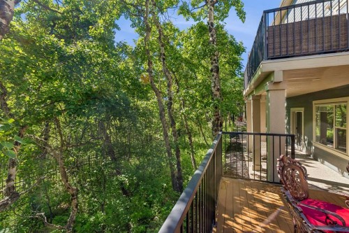 30 Ascot Crescent Sw, Calgary, AB - Outdoor