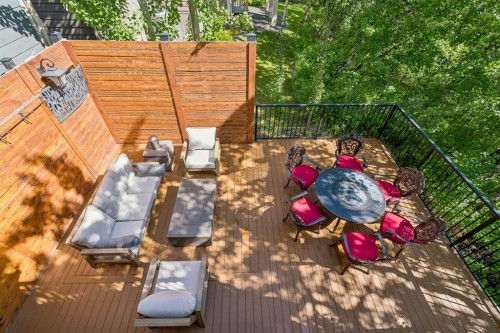 30 Ascot Crescent Sw, Calgary, AB - Outdoor
