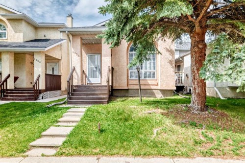 6934 Laguna Way Ne, Calgary, AB - Outdoor With Facade