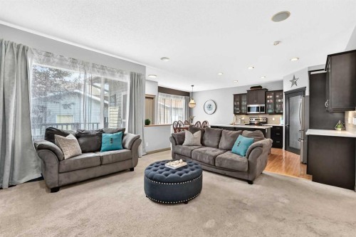 59 Prestwick Street Se, Calgary, AB - Indoor Photo Showing Living Room