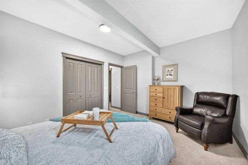 59 Prestwick Street Se, Calgary, AB - Indoor Photo Showing Bedroom