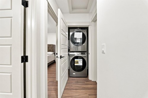 8304 11 Street Sw, Calgary, AB - Indoor Photo Showing Laundry Room