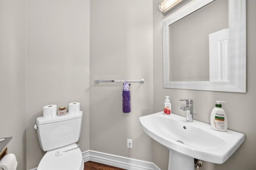 148 Scenic Ridge Crescent Nw, Calgary, AB - Indoor Photo Showing Bathroom