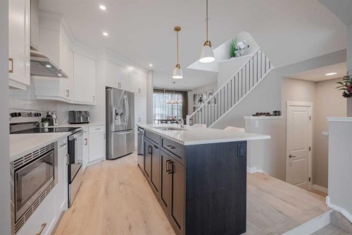 44 Calhoun Common Ne, Calgary, AB - Indoor Photo Showing Kitchen With Upgraded Kitchen
