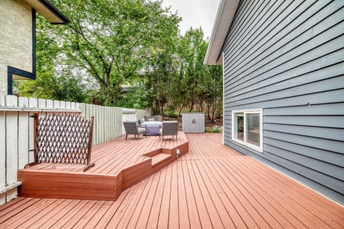51 Strathaven Circle Sw, Calgary, AB 