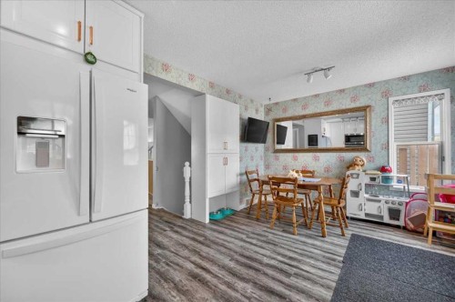 95 Hidden Point Nw, Calgary, AB - Indoor